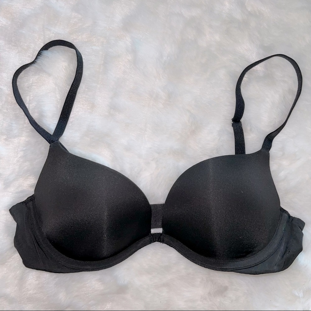 Victoria’s Secret black dream angels padded demi bra 32B